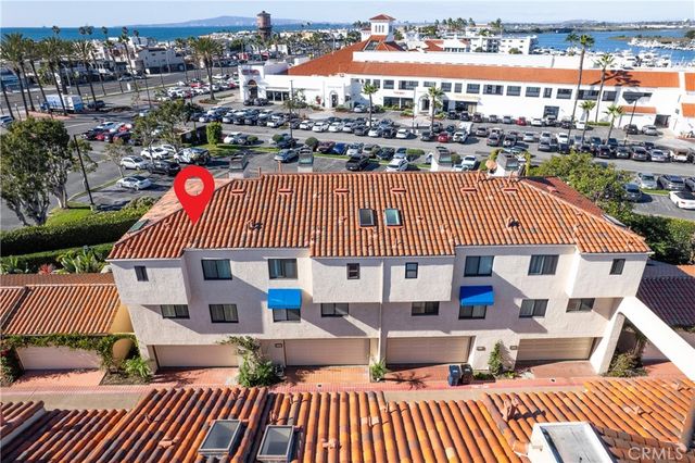16425 Martin Lane, Huntington Beach, CA 92649