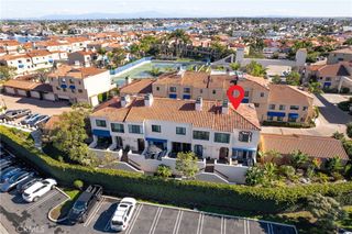 16425 Martin Lane, Huntington Beach, CA 92649