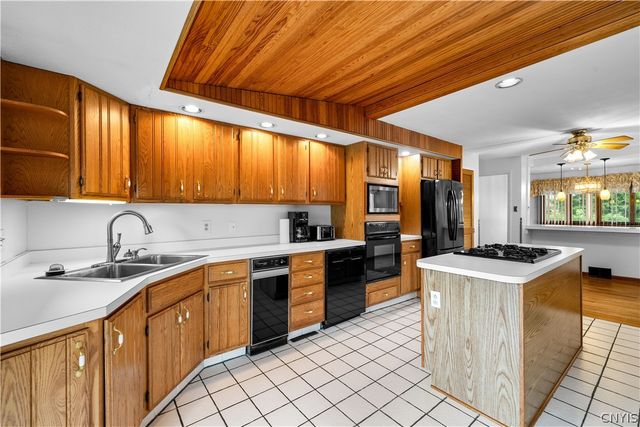 5589 Trenton Road, Deerfield, NY 13502