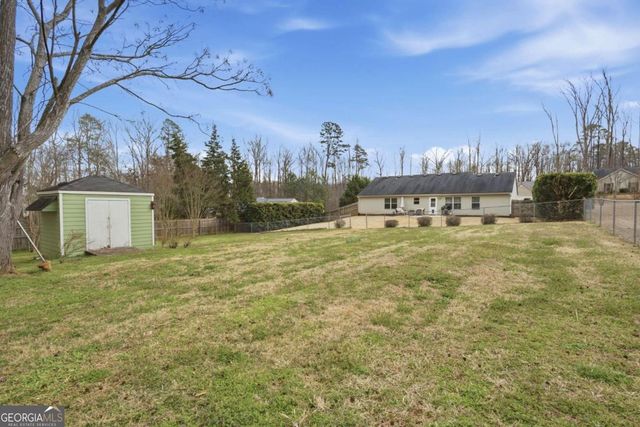 228 Falling Leaf Lane, Winder, GA 30680