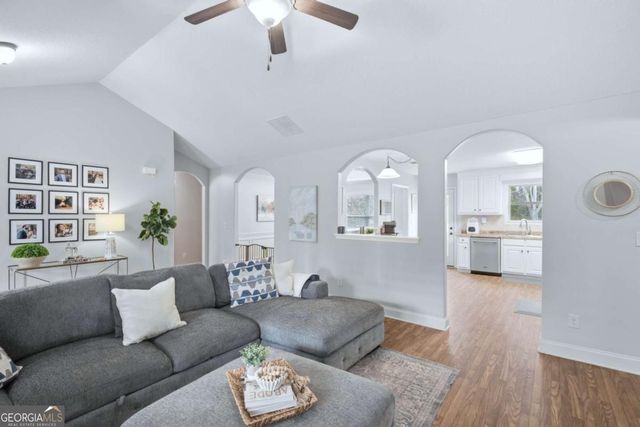 228 Falling Leaf Lane, Winder, GA 30680