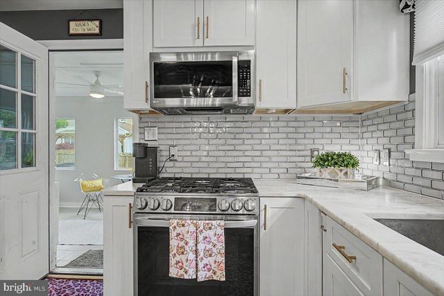 135 DEVONSHIRE RD, Wilmington, DE 19803