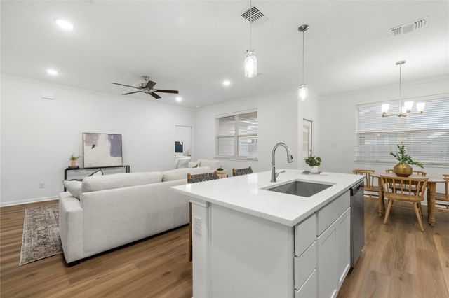 8114 Timber Hollow LN, Temple, TX 76502