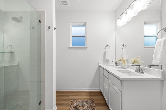 8114 Timber Hollow LN, Temple, TX 76502