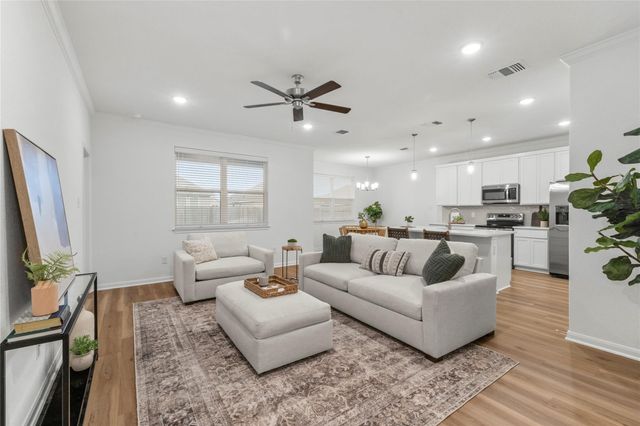 8114 Timber Hollow LN, Temple, TX 76502