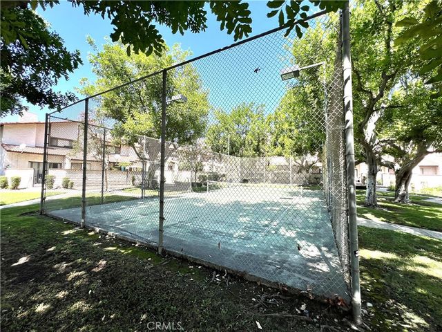 922 N Redding D, Upland, CA 91786
