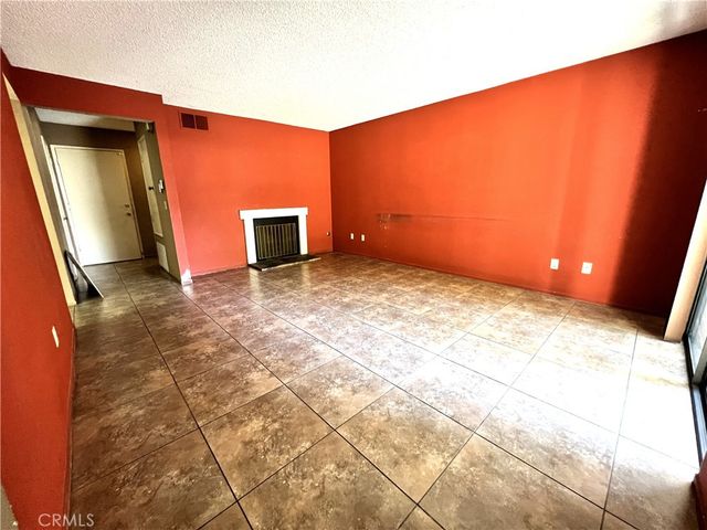 922 N Redding D, Upland, CA 91786