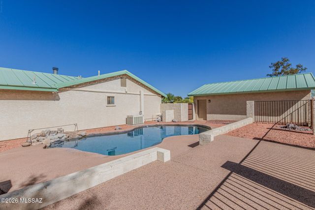 4851 N Wild Life Drive, Tucson, AZ 85745