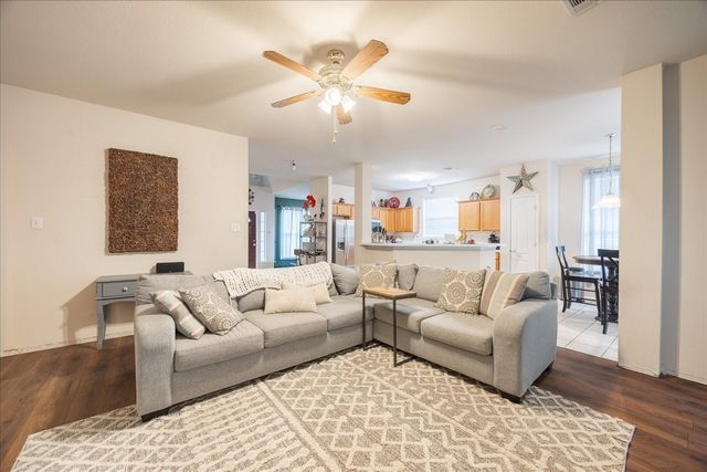 7016 Frost Lane, Denton, TX 76210