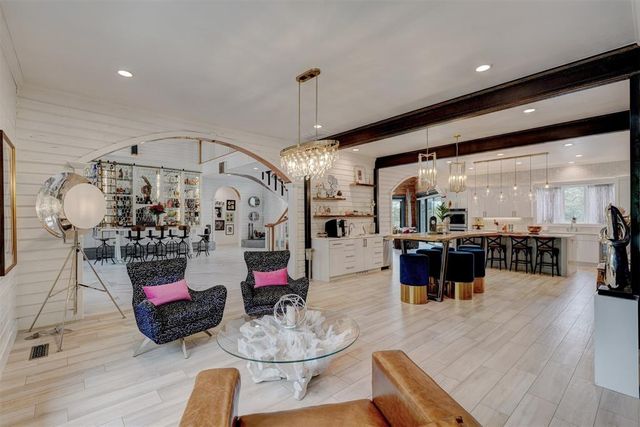 5616 New Canaan Road, Edmond, OK 73034