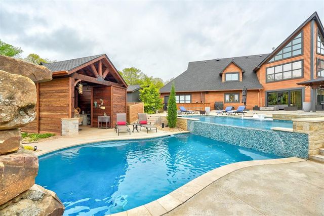 5616 New Canaan Road, Edmond, OK 73034