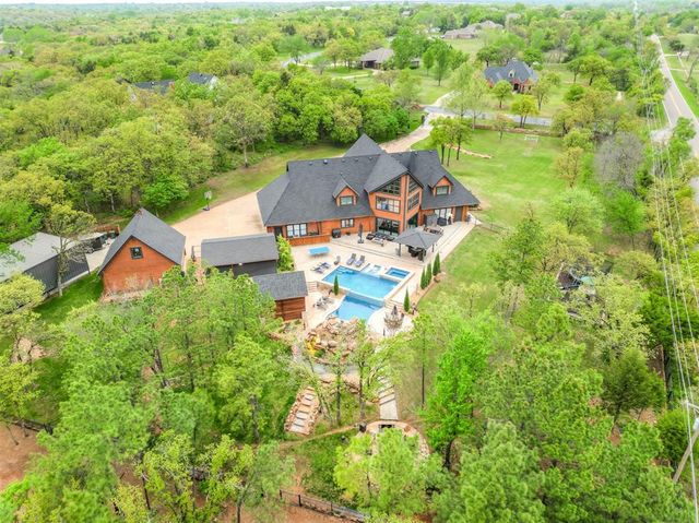 5616 New Canaan Road, Edmond, OK 73034