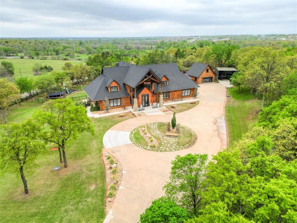 5616 New Canaan Road, Edmond, OK 73034