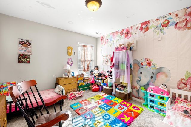 11702 Oak Street, Charlotte, NC 28269