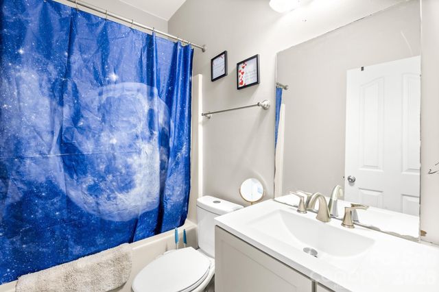 11702 Oak Street, Charlotte, NC 28269