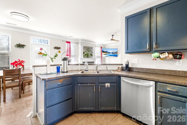 11702 Oak Street, Charlotte, NC 28269