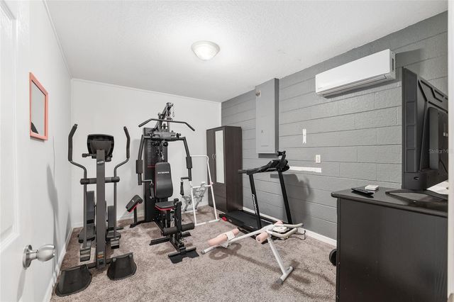 800 CRESTVIEW CIRCLE N, Wildwood, FL 34785