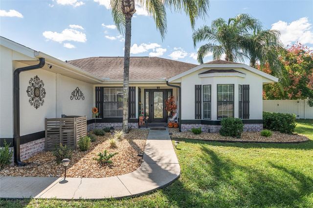 800 CRESTVIEW CIRCLE N, Wildwood, FL 34785