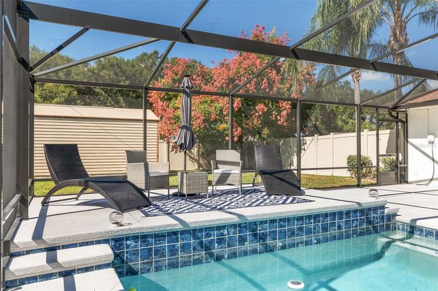 800 CRESTVIEW CIRCLE N, Wildwood, FL 34785