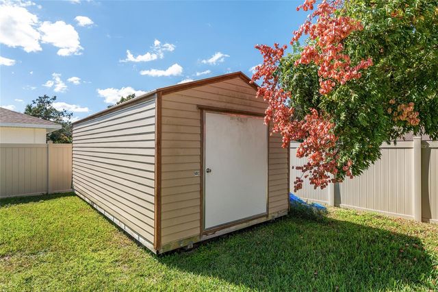800 CRESTVIEW CIRCLE N, Wildwood, FL 34785