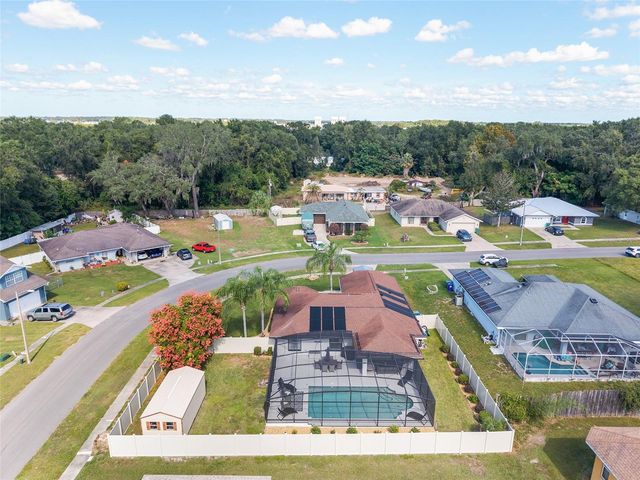 800 CRESTVIEW CIRCLE N, Wildwood, FL 34785