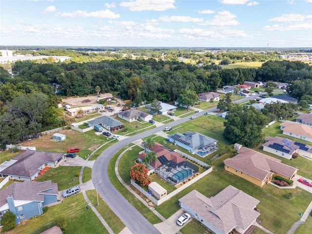 800 CRESTVIEW CIRCLE N, Wildwood, FL 34785