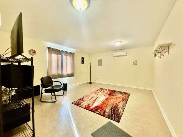 13638 Leo Road, Leo, IN 46765