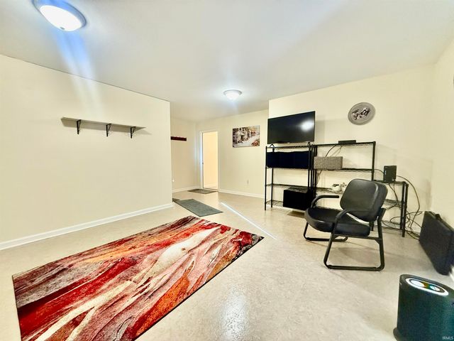 13638 Leo Road, Leo, IN 46765