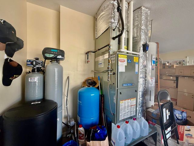 13638 Leo Road, Leo, IN 46765