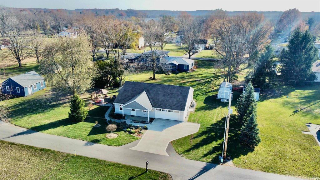 13638 Leo Road, Leo, IN 46765