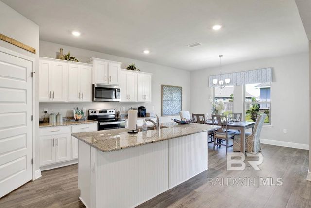 10421 Winning Colors Trail, Daphne, AL 36526