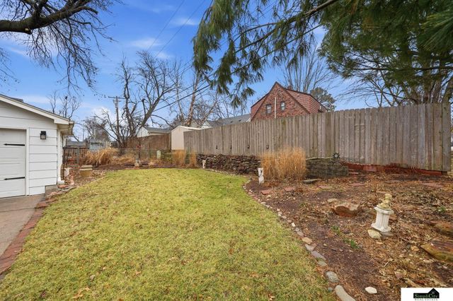 1605 Van Dorn Street, Lincoln, NE 68502