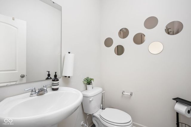 7222 Oak Trace Lane, Brownsburg, IN 46112