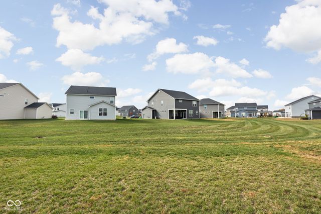 7222 Oak Trace Lane, Brownsburg, IN 46112