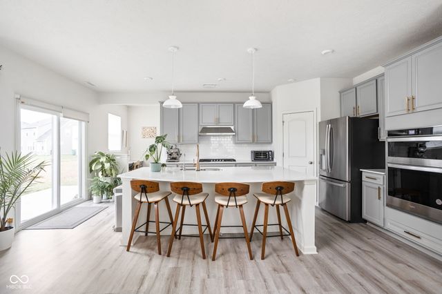 7222 Oak Trace Lane, Brownsburg, IN 46112