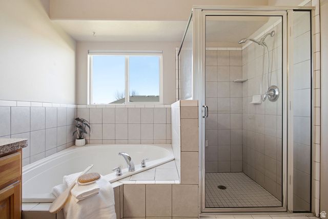 1242 S 1700 W, Syracuse, UT 84075