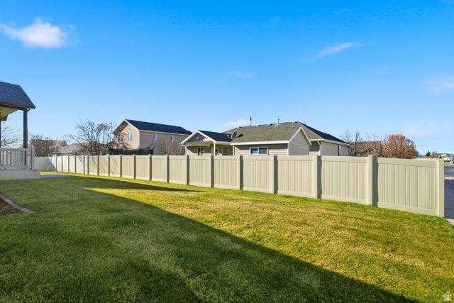 1242 S 1700 W, Syracuse, UT 84075