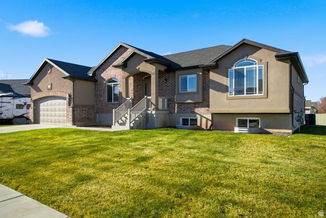 1242 S 1700 W, Syracuse, UT 84075