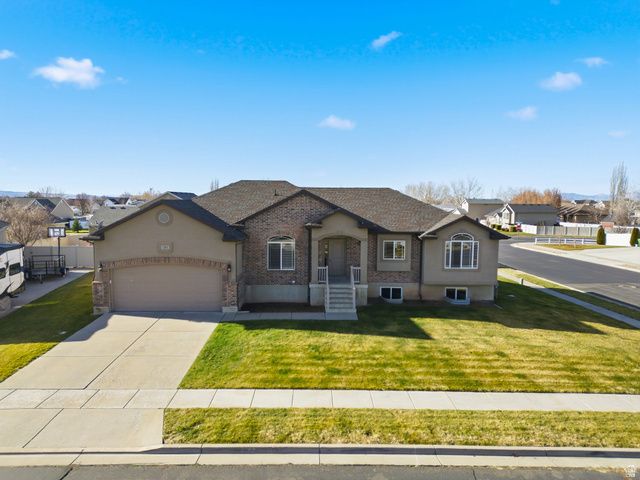 1242 S 1700 W, Syracuse, UT 84075