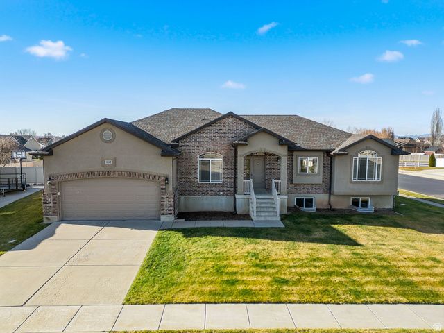 1242 S 1700 W, Syracuse, UT 84075