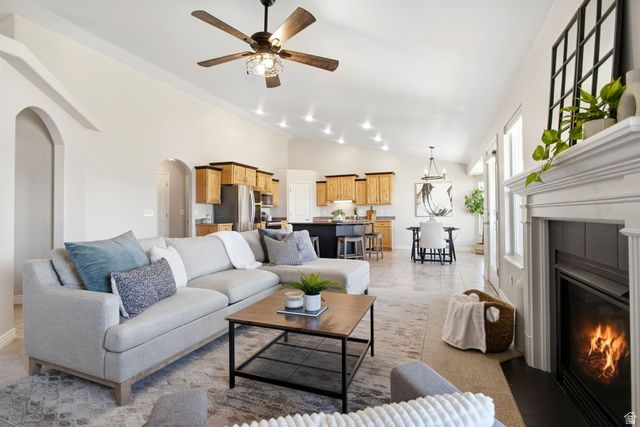 1242 S 1700 W, Syracuse, UT 84075