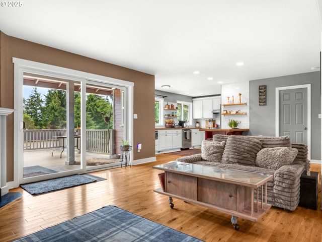 35134 HELLIGSO Ln, Astoria, OR 97103