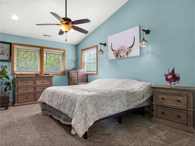 35134 HELLIGSO Ln, Astoria, OR 97103