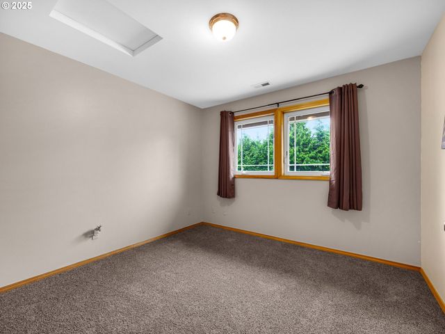 35134 HELLIGSO Ln, Astoria, OR 97103