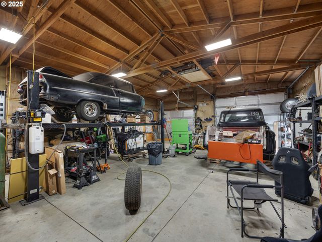 35134 HELLIGSO Ln, Astoria, OR 97103