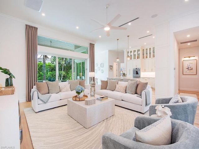 2363 Crayton RD, Naples, FL 34103