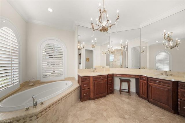 494 Seabee AVE, Naples, FL 34108