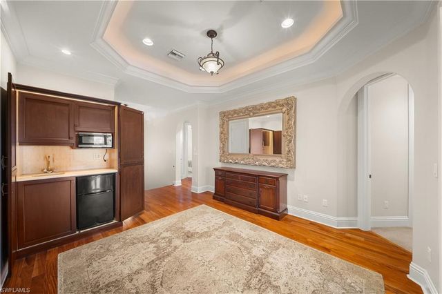 494 Seabee AVE, Naples, FL 34108