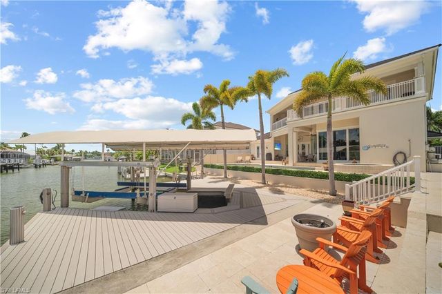 494 Seabee AVE, Naples, FL 34108