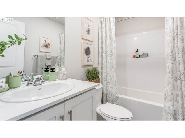 3421 Sw Thomas Ave, Gresham, OR 97080